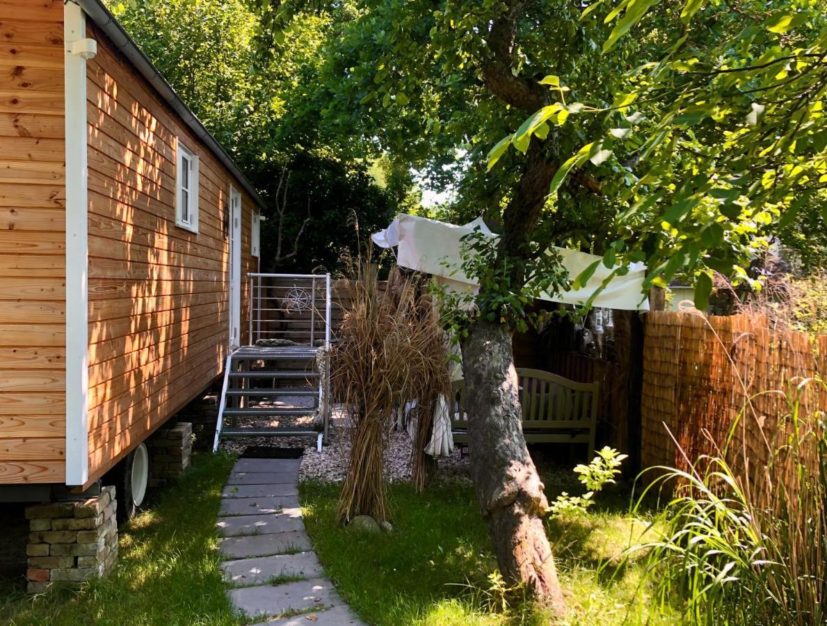 Zirkuswagen Mit Outdoor Whirlpool Und Garten Petershagen-Eggersdorf Eksteriør billede