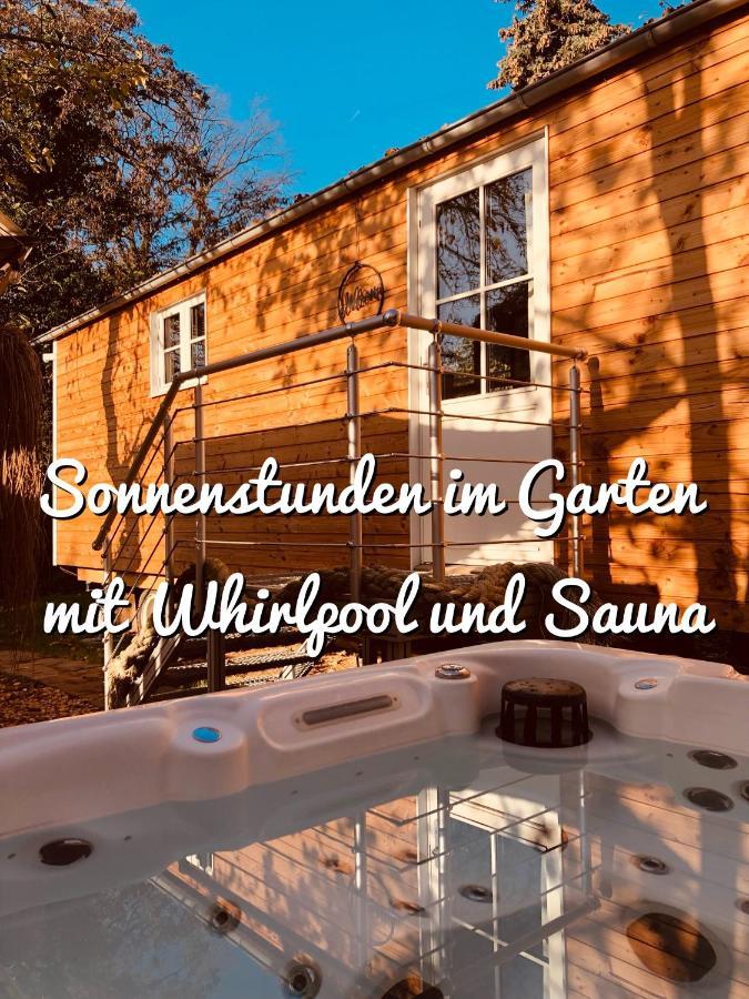 Zirkuswagen Mit Outdoor Whirlpool Und Garten Petershagen-Eggersdorf Eksteriør billede