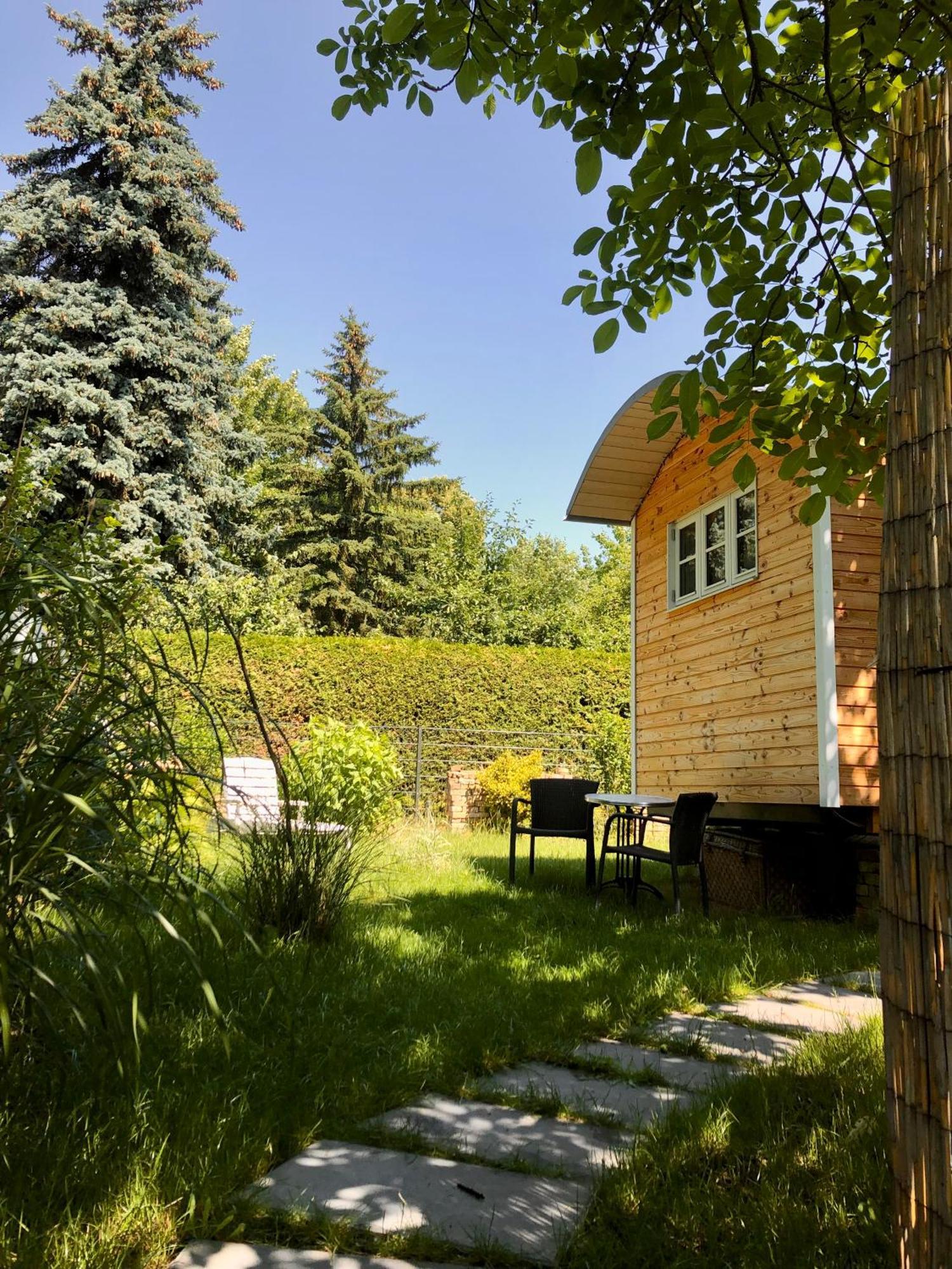 Zirkuswagen Mit Outdoor Whirlpool Und Garten Petershagen-Eggersdorf Eksteriør billede